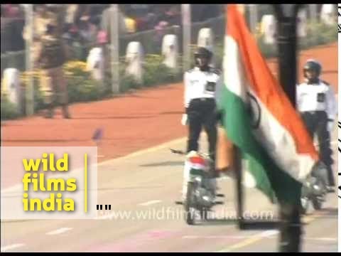 Video till Indisk motorcykelshow