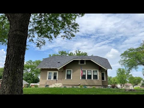 1329 3rd St, Brookings, SD home video tour