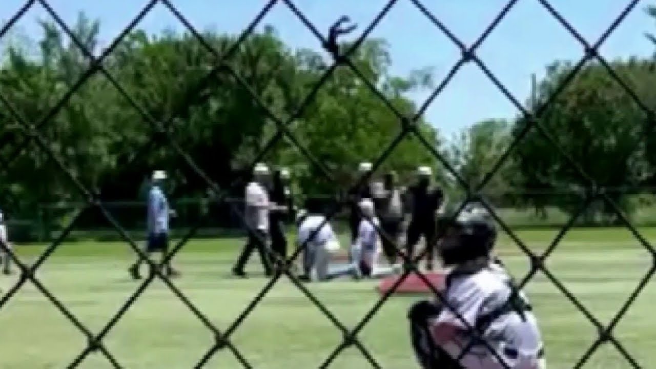 Coaches, parents rally to help umpire who was hit in the face by line drive YouTube