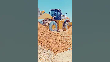 على قمت الجبل تلقينا 