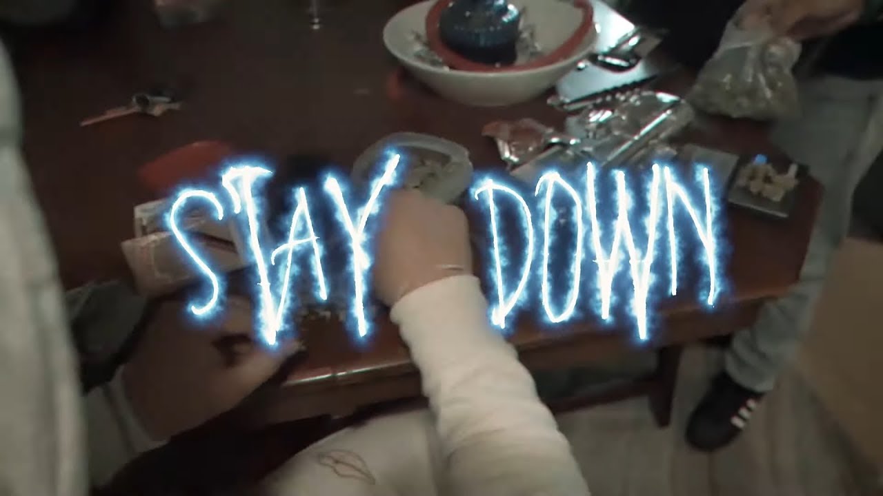 Ver Yung Hiro x CameInClutch - Stay Down (Music Video) no YouTube Ver Yung Hiro x CameInClutch - Stay Down (Music Video) no YouTube