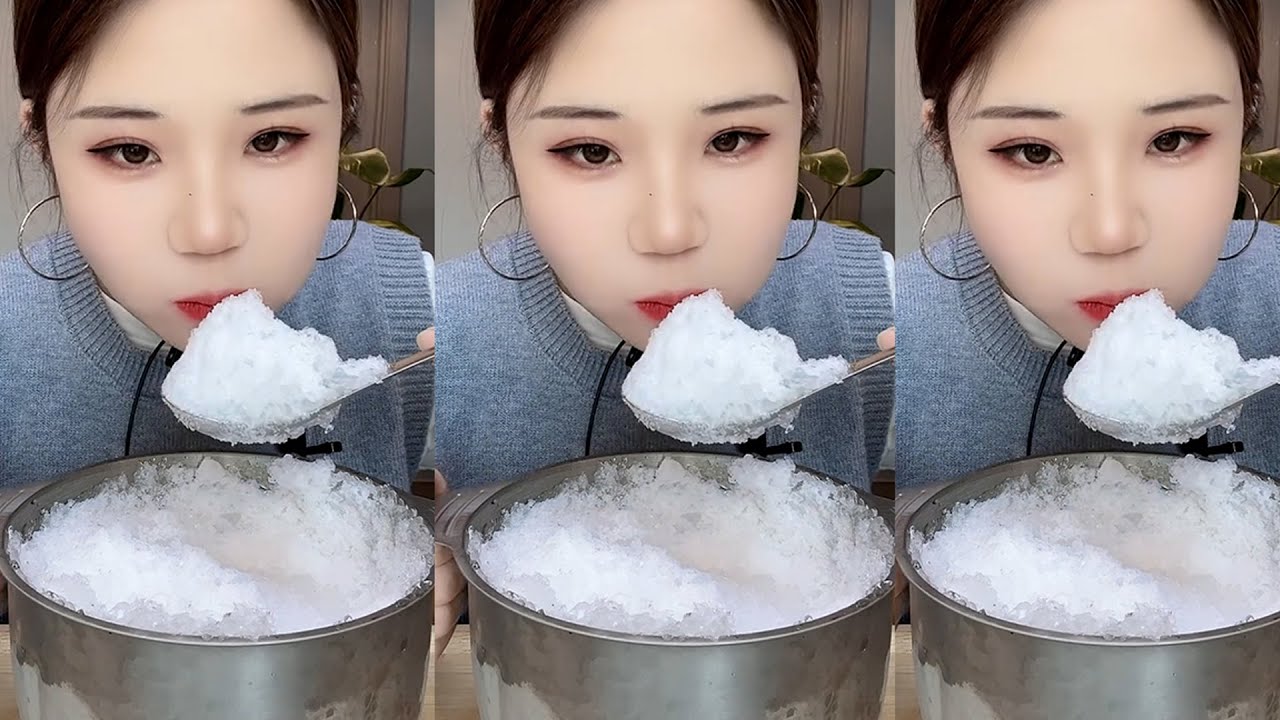 only YY ASMR - Ice Eating ASMR- Freezer Frost Eating ❄️❄️❄️