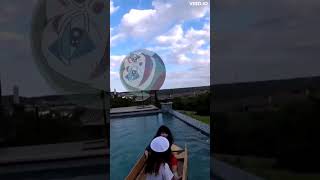 Emiru And Bonnie Sink