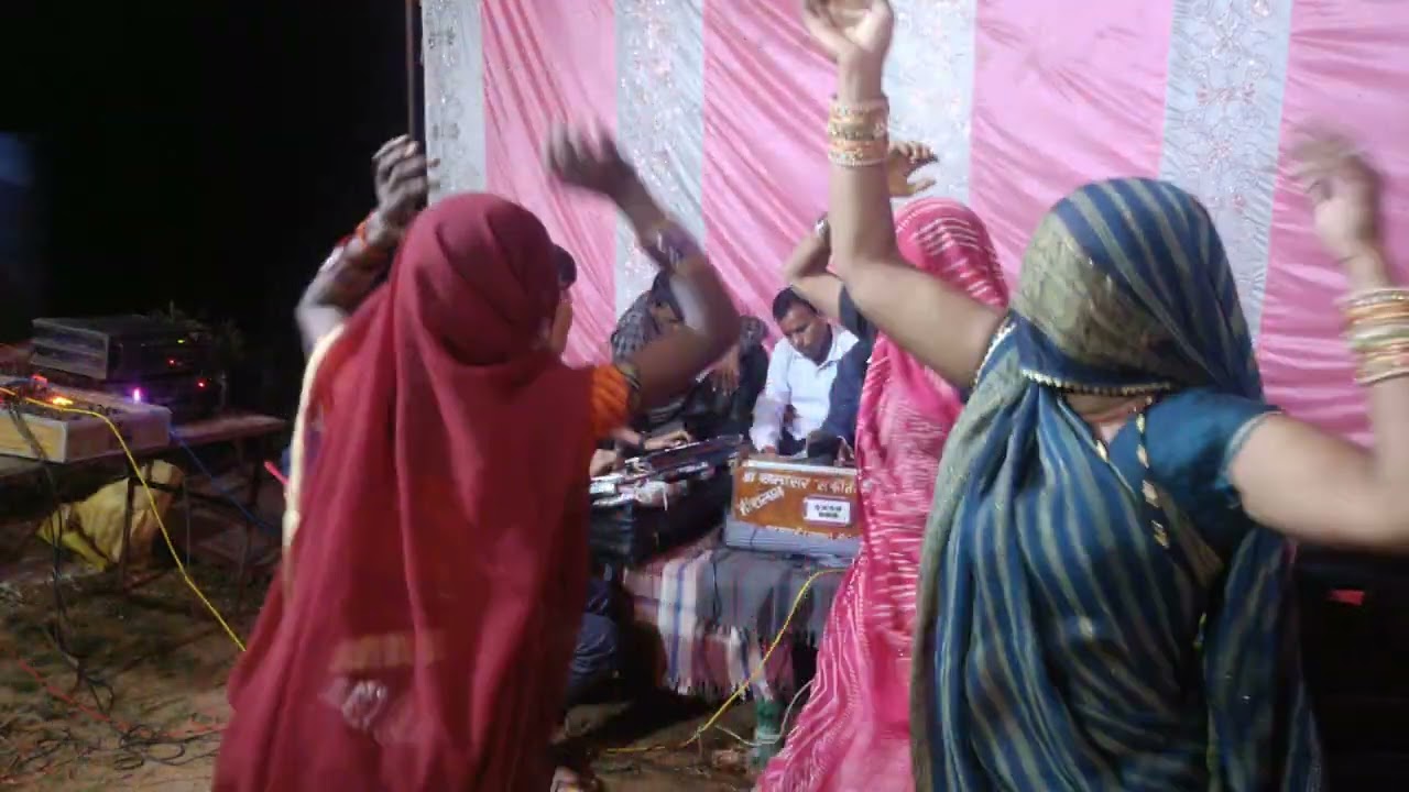 बुंदेली लोकगीत बधाई डांस गोलू रावला पार्टी एवं लोकगीत पार्टी बल्देवगढ़ 🎉