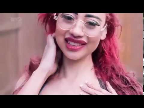 Sexy Pool Bikini Modelling Video - Karys