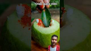 crispy guava video 😋। crispy guava eating tricks 🤤🤤 #fruit #shorts #viral @SnahaKitchen