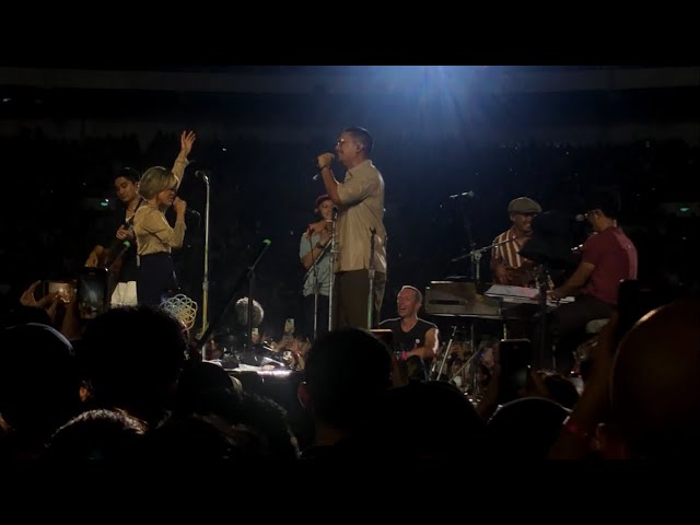 Maliq & D'Essentials - Senja Teduh Pelita [with Coldplay introduction] (Acoustic Live 15/11/2023) class=