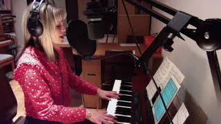 Yorkshire Singer &amp; Pianist plays Keep The Home Fires Burning by Ivor Novello WW1 song