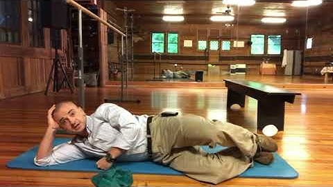 Clamshell exercise: stop making this common error