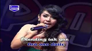WEDUS KARAOKE HS PALAPA WIWIK