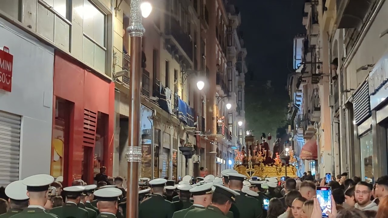 La sentencia con la Banda de Elevación,impresionante.