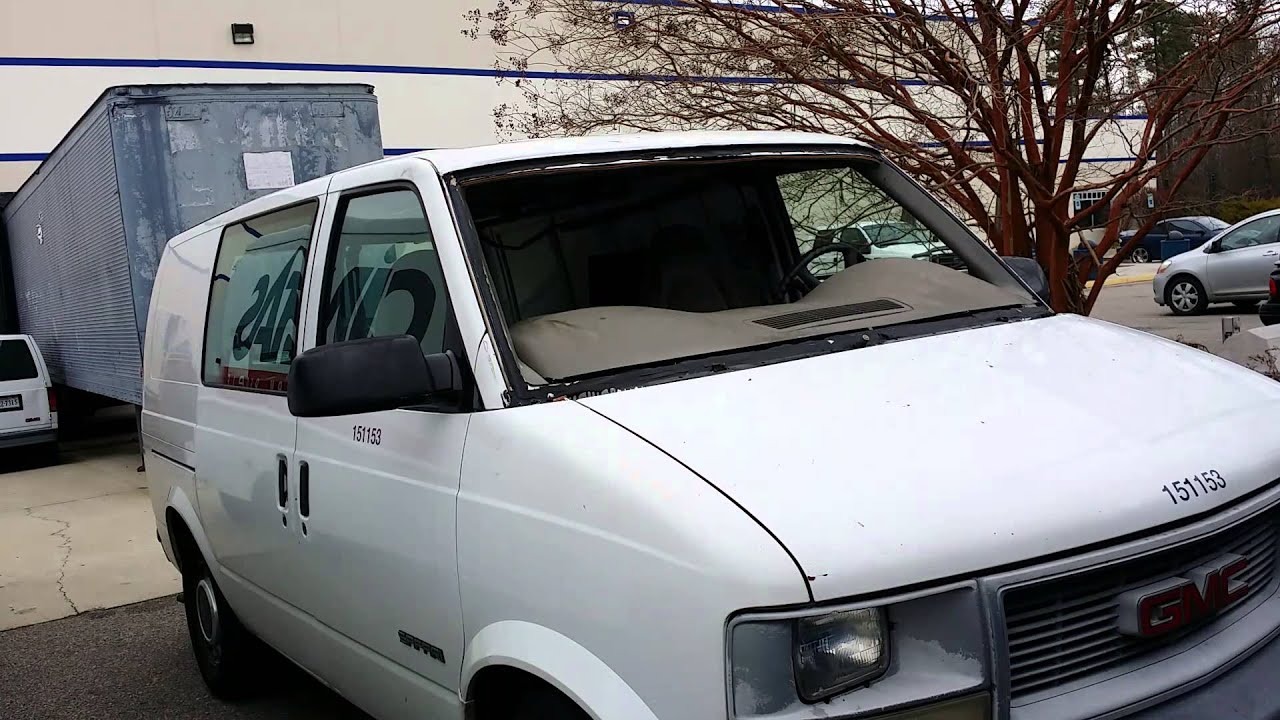 gmc safari windshield