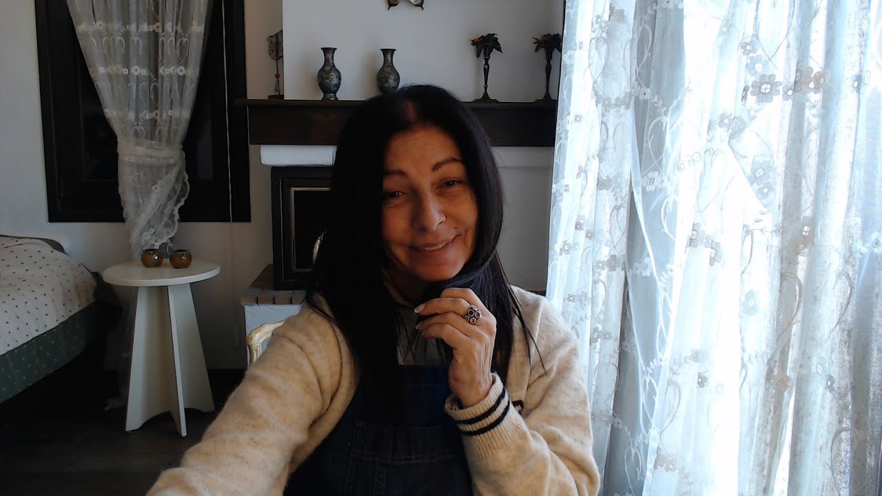 Virgo - Daily Love Reading - April 6, 2003