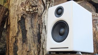 Review The Audioengine A2 Desktop Loudspeaker