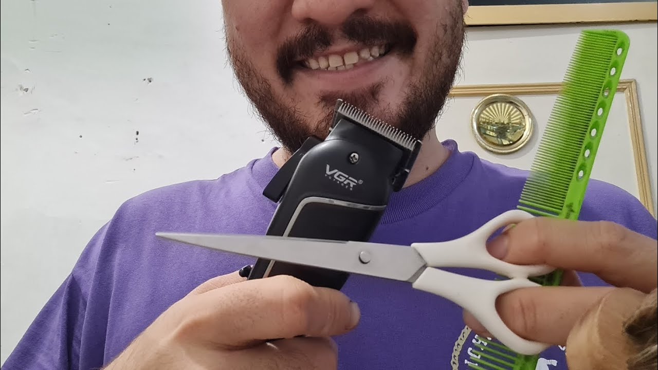 [ASMR]HAIRCUT BUT I AM FAKE BARBER ✂️💈🪮