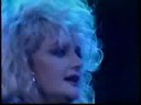 Bonnie Tyler - Holding Out For A Hero Live