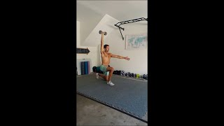 Single Arm Dumbbell Overhead Reverse Lunge