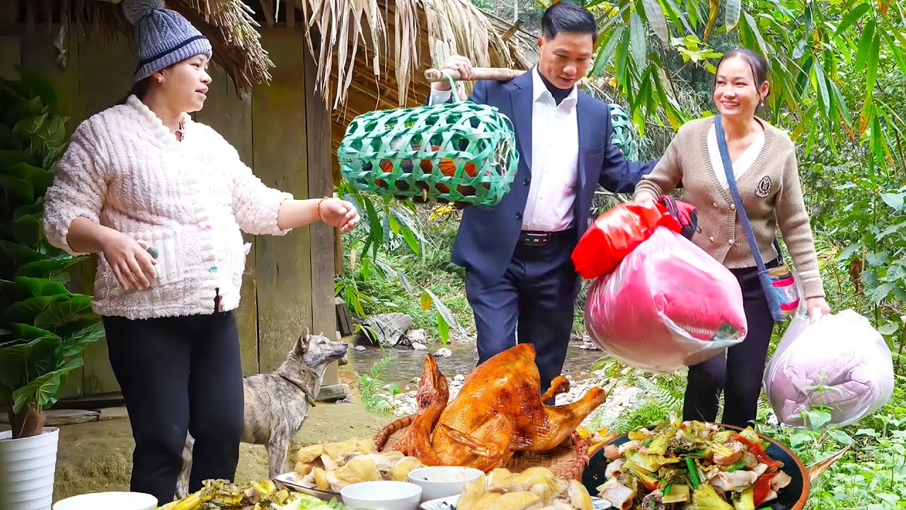 Husband and Wife Visited Pregnant Ly Thi Ca, Cooking and Enjoying Delicious Chicken Dishes