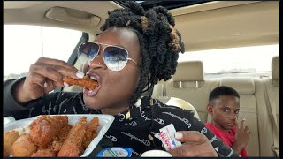 TRYING THE NEW SPICY BATTERED FISH FROM CAPTAIN D'S!