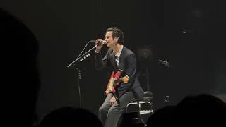 The 1975 "Oh Caroline (Matty solo)" at PIA Arena Yokohama (2023.04.27)