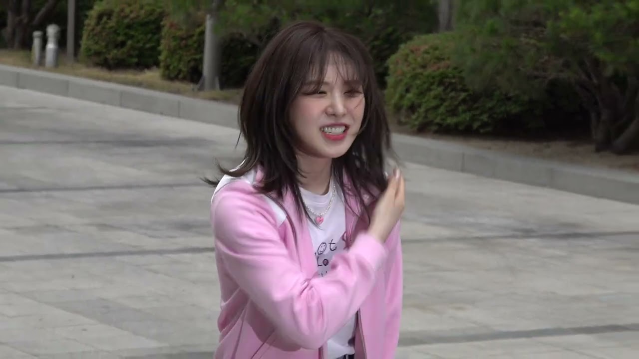 220525 SBS 웬디의 영스트리트 [ #레드벨벳 #웬디 #RedVelvet #WENDY ] 라디오 출근길 Fancam