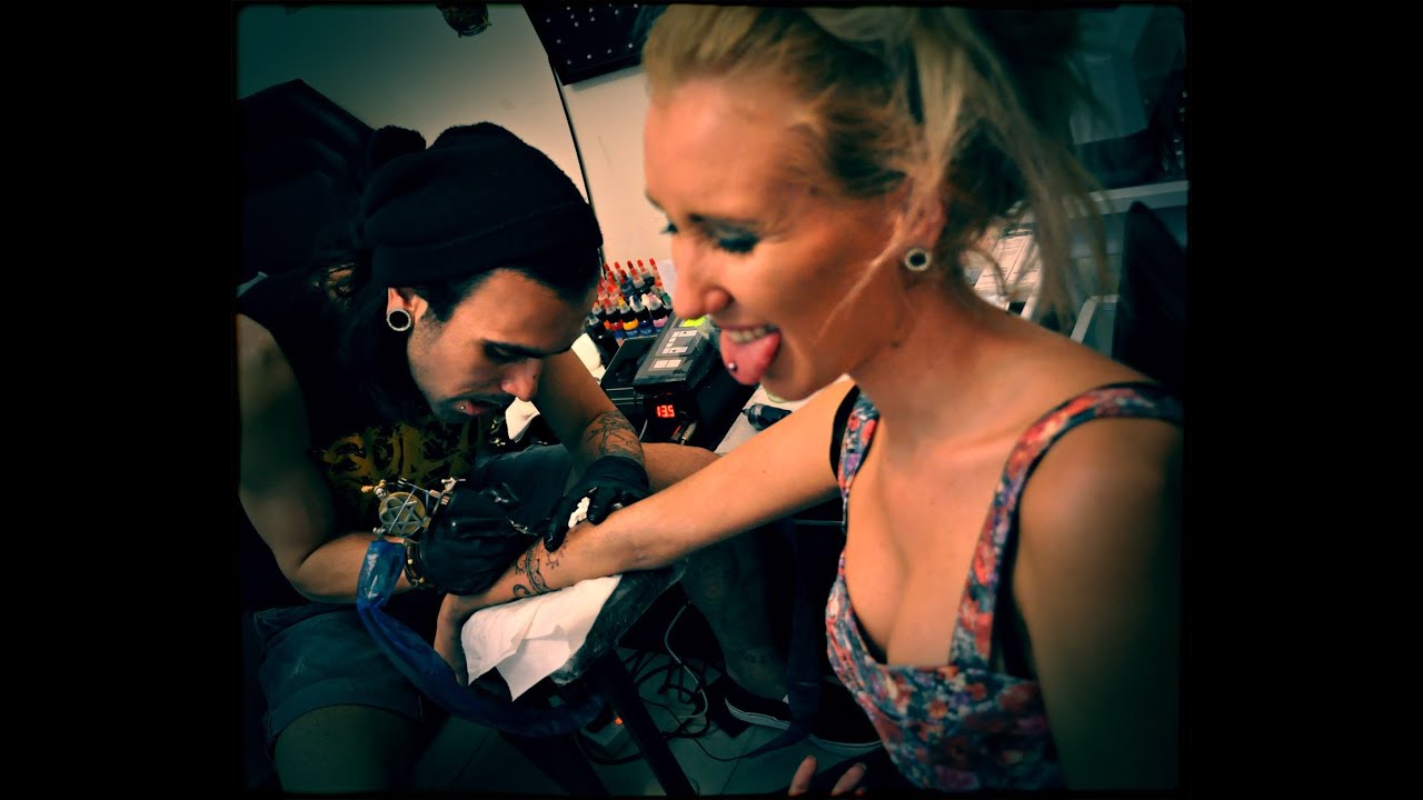 Mandala tattoo dot work shading - Slain Tattoos (HD) - YouTube