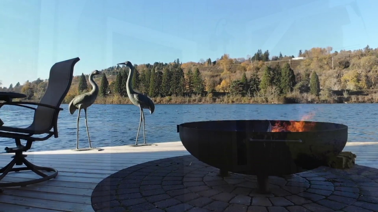 Three Floating Vacation Rental Homes / Willamette River / Portland