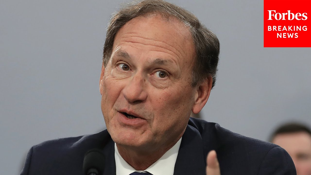 'Isn't That A Reason To Apply 1st Amendment Scrutiny?': Alito Presses Lawyer Over Conversion Therapy