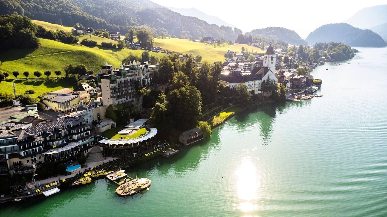 Scalaria Sunset Wing, Sankt Wolfgang im Salzkammergut, Austria | Travel With Siya