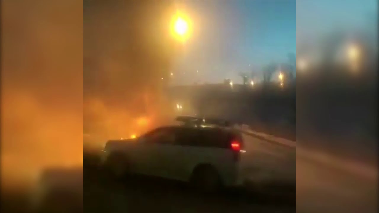 Машина горит картинки