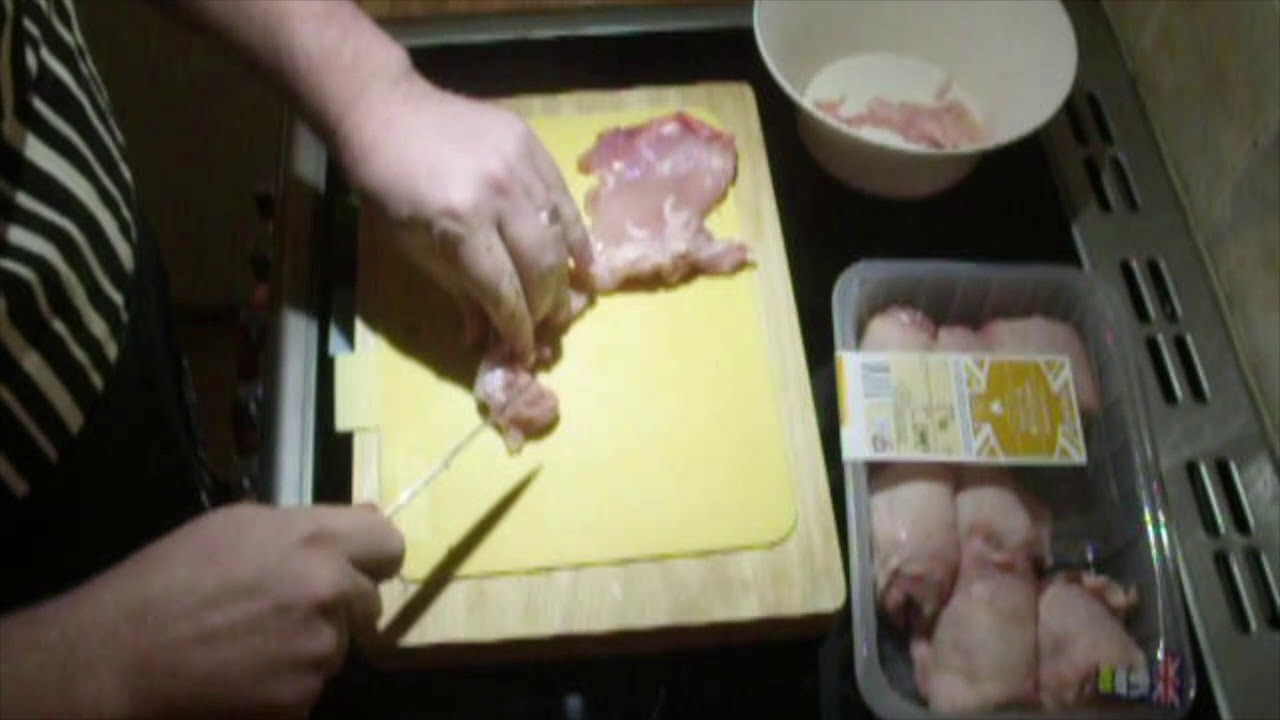 How to debone and skin chicken thighs - YouTube