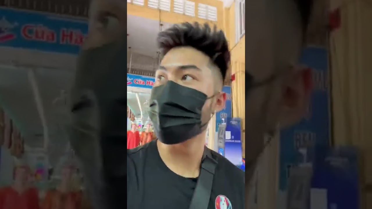 Haggling at Ben Thanh Market in Ho Chi Minh City!