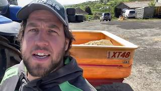 Spreading fertiliser with a Teagle xt48, the hay team tv style. Episode 44
