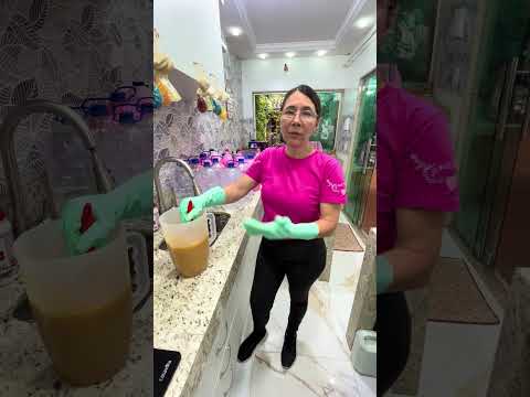 Não jogue seu óleo sujo no lixo!!