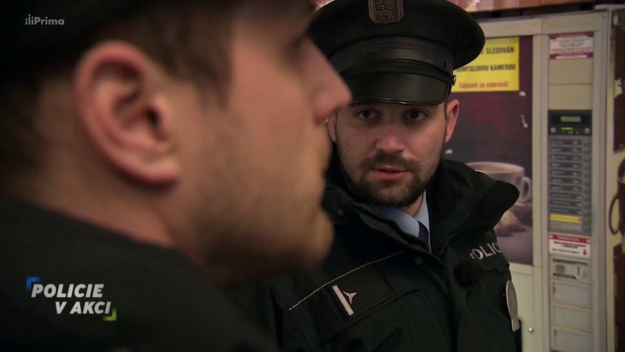 Policie v akci (213) - Neobvyklá krádež, rozruch za bílého dne, hádka o psa a nebezpečný pachatel
