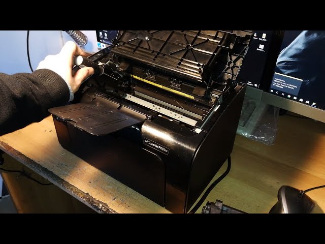 Cosa Fare Se La Stampante Stampa Pagine Completamente Nere • Riparazione  Stampante Laser - YouTube