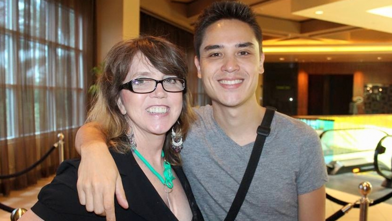 Pulse victim's mom calls for assault weapons ban