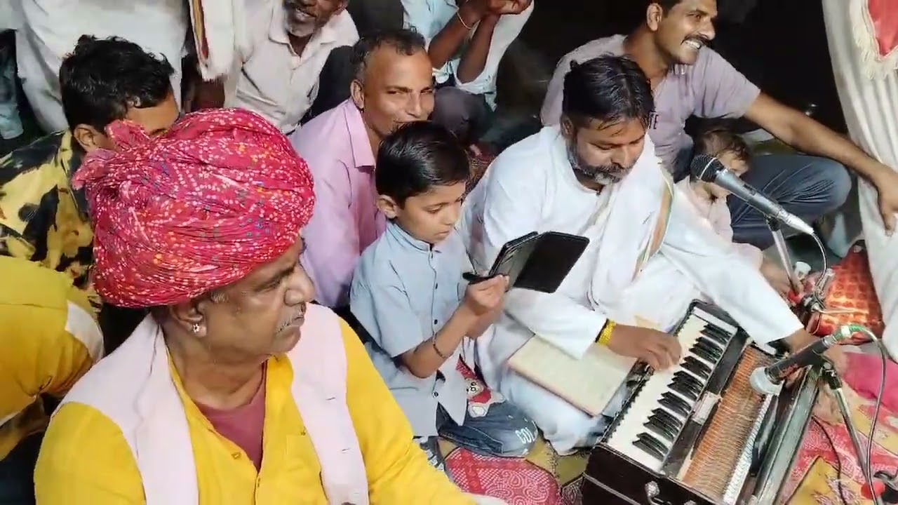 पधारो म्हारे देश,,,माड़,,गायक,, विनोद रावल बम्बोरी,, रामलीला मंड़ल ग्राम हांसपुर,,