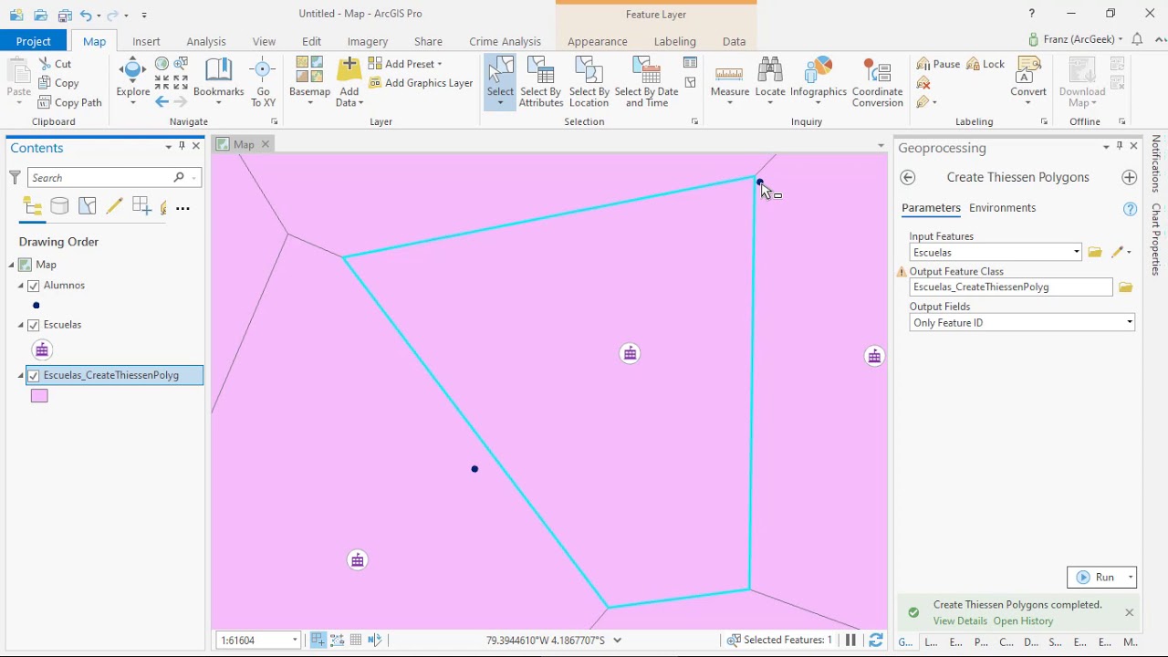 Entendiendo la interpolación creando polígonos de Thiessen o Voronoi en