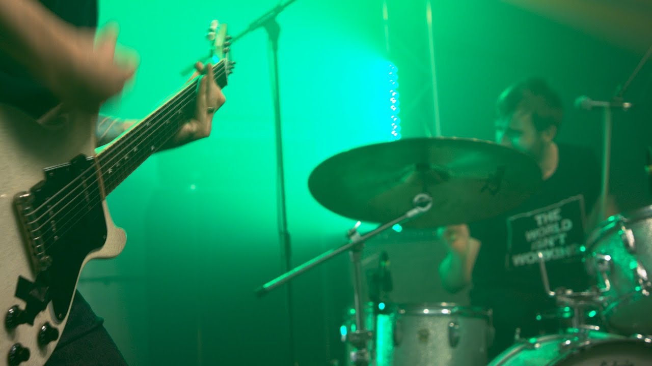 JOHN - Squad Vowels (Live on KEXP) in studio nails
