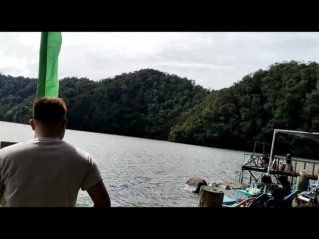 lagi di danau lau tawar berastagi class=