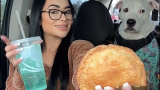 TACO BELLS NEW CHEESY CHICKEN CRISPANADA CRAVINGS BOX!! #asmr #tacobell #crunchy #foodreview #food