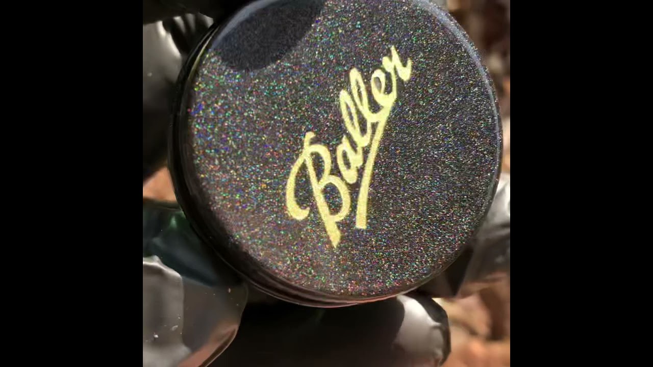 Meta baller jar with sparkle lid