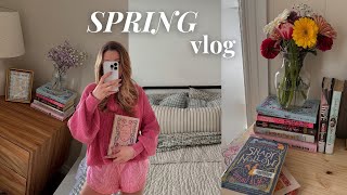 Hello Spring 💐 resetting for a new season, decorating for spring, cozy crafts & my spring TBR!