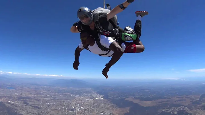 Ken Steward Tandem Skydiving at skydive Elsinore