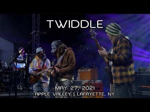 Twiddle: 2021-05-27 - Apple Valley Park; Lafayette, NY (Complete Show) [HDPRO]