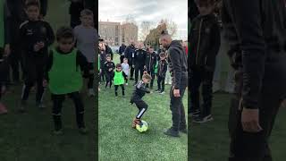 Dimitri Payet inaugure le stade à son nom à Salon-de-Provence