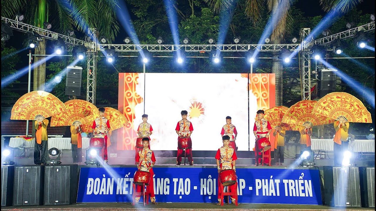 Trống hội  - Nam quốc Sơn Hà  - Đất nước lời Ru - Chi đoàn Thôn Trung