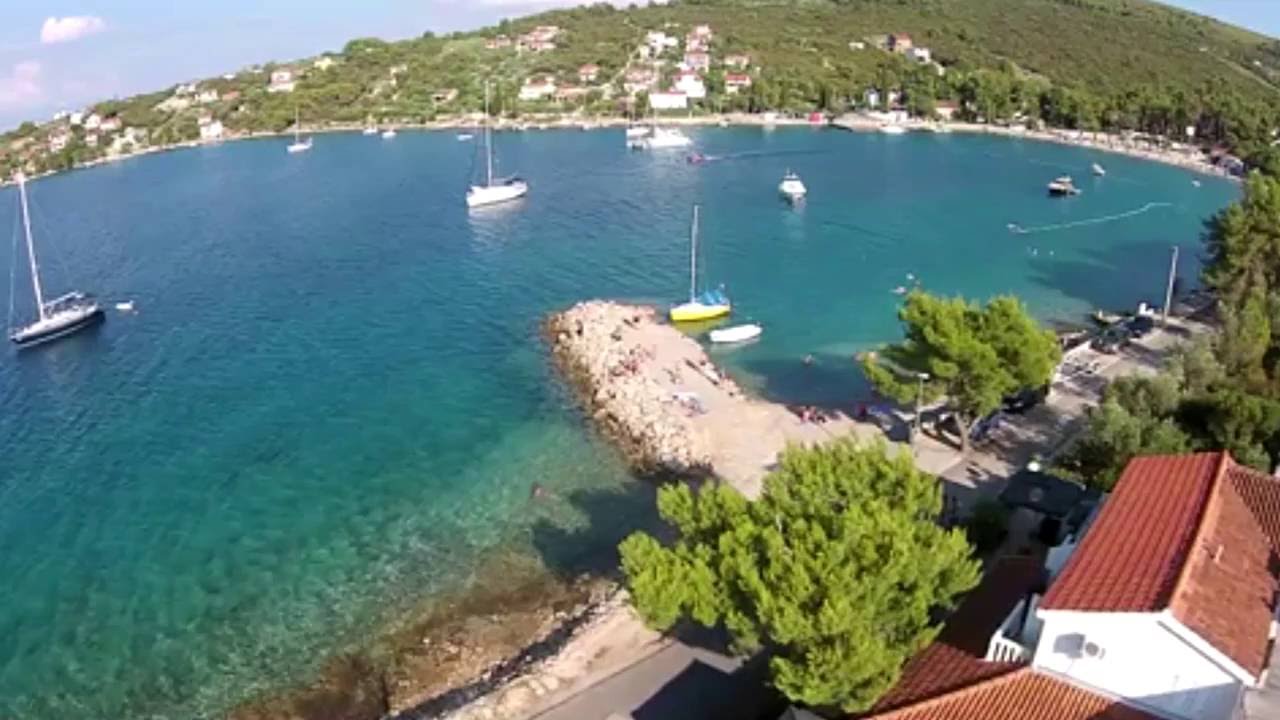 Necujam Solta Restaurant Apartments Punta YouTube