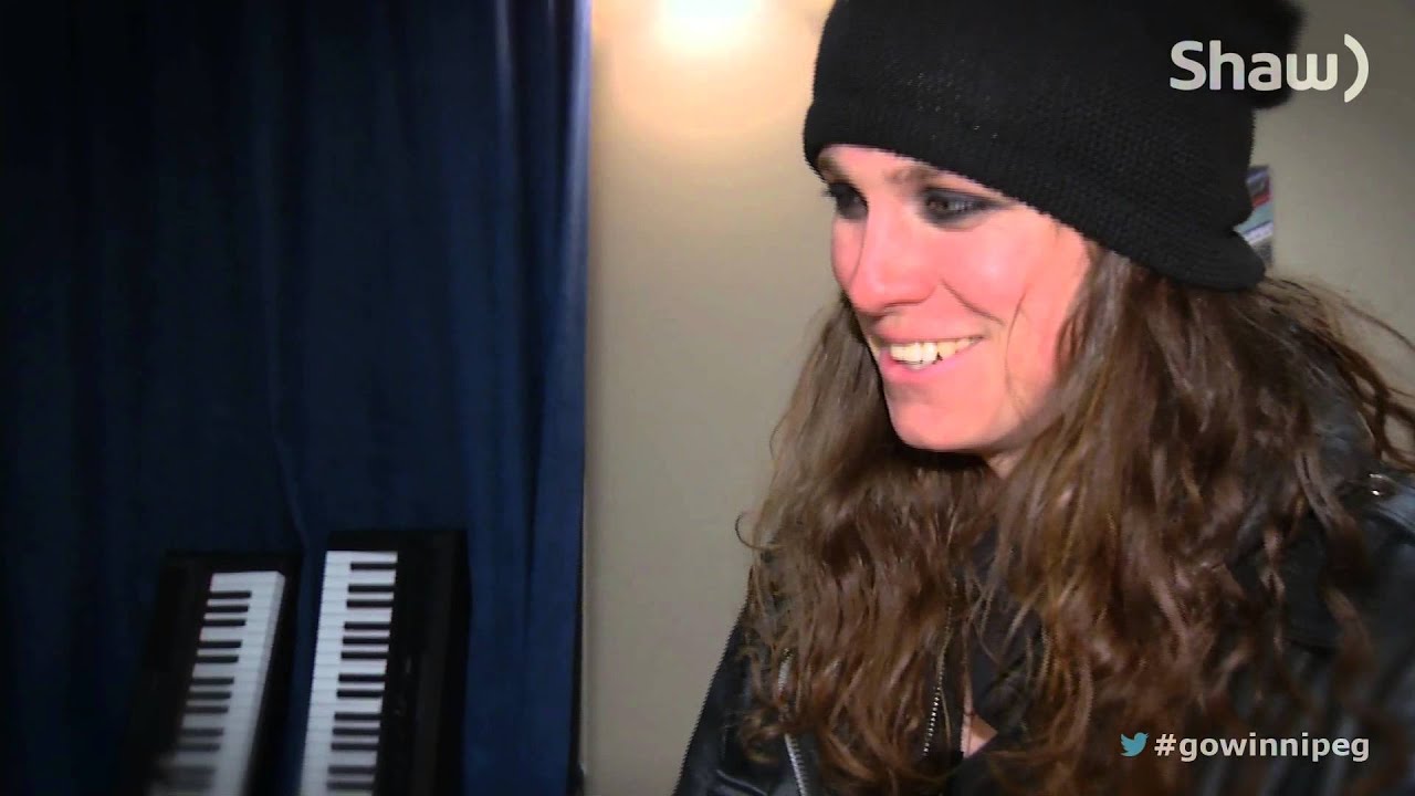 Laura Jane Grace of Against Me! Interview and Acoustic on Shaw TV